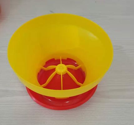Bucket Broiler Manual Poultry Feeder Drinker