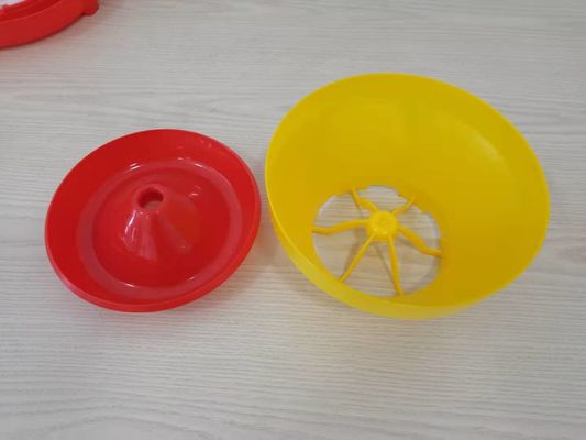 Bucket Broiler Manual Poultry Feeder Drinker